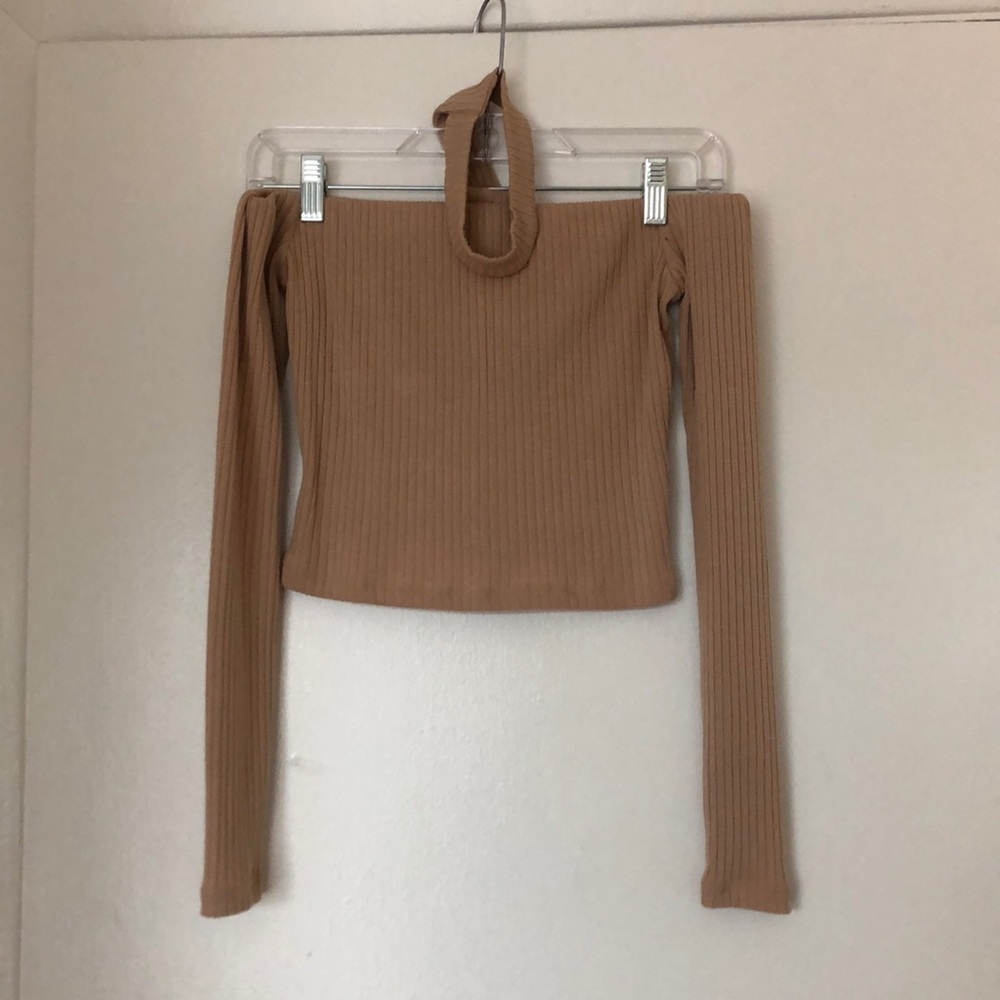Long sleeve strapless top